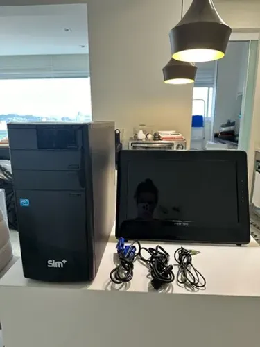 Computador Intel Celeron, 4gb Ram, Ssd 256gb + Monitor 15