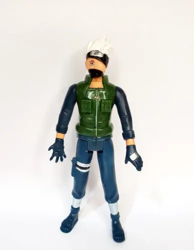 Boneco Kakashi Hatake 15 cm