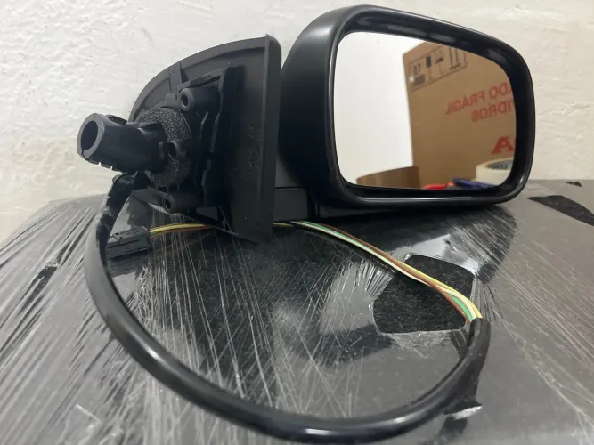 Retrovisor direito Peugeot 307 2001 até 2012.