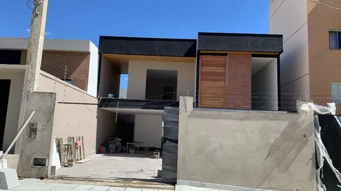 Casa Duplex no Jardim Candeias em Vitória da Conquista 