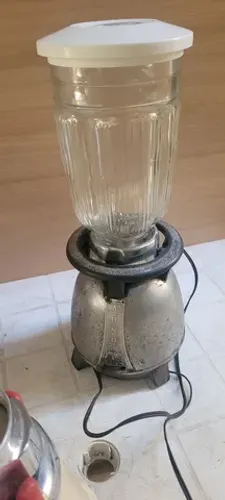 Liquidificador antigo