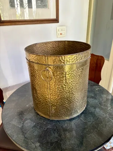 Cachepot Antigo Decorativo de Latão Dourado