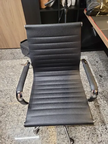 Cadeira Escritorio Executiva Giratoria Premium Preto