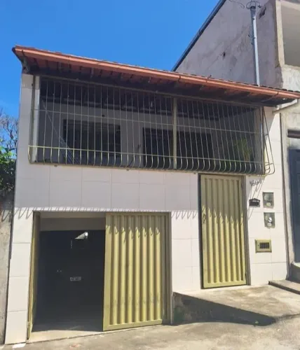 - Casa na Cidade Operária