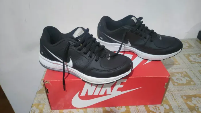 Tênis Nike - Novo - Primeira linha - N 38