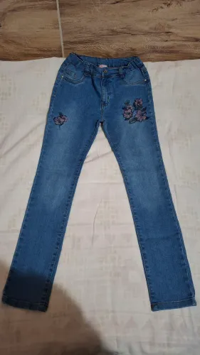 Calça Jeans Infantil com Bordado Floral