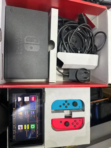 Nintendo Switch desbloqueado zerado :: Ac Cartão/ Trocas/ Olxpay ::