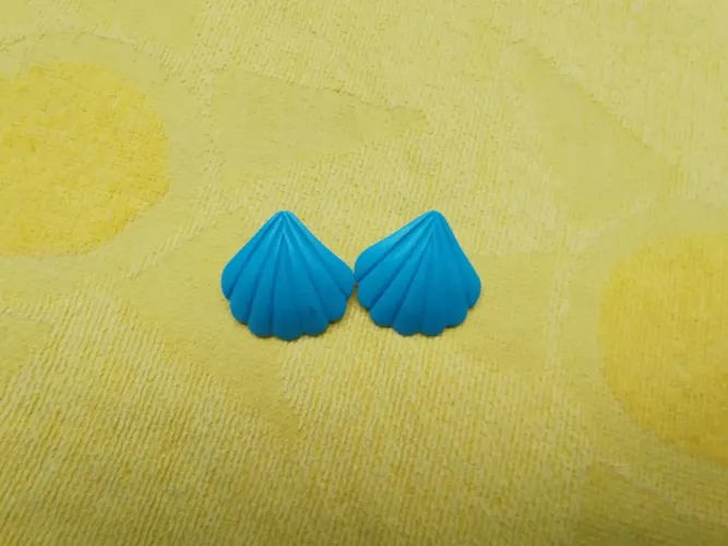  Brinco azul de concha 