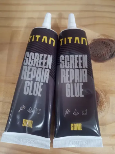 Cola multiuso 50ml titanpara display/telas