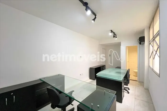 Sala Comercial para locação com 01 vaga de garagem no Raja Office Center | São Bento