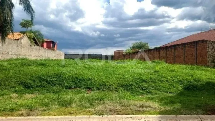 Terreno à venda no Condomínio Garden Villa Ribeirão Preto
