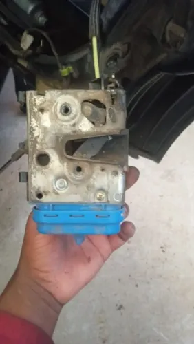 Fechadura de Porta traseira direita Audi e outras