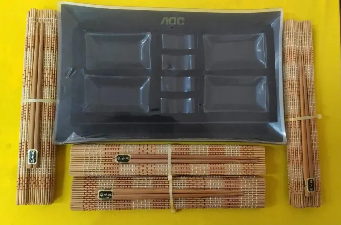 Jogo de Talheres para Sushi com Bandeja