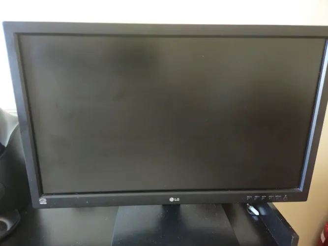 Monitor LG 23" Widescreen