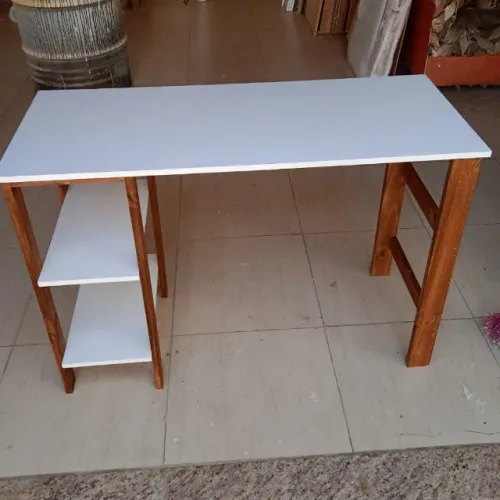 Mesa Escrivaninha 200,00 reais Nova Fábricamos ? Fazemos Entregas