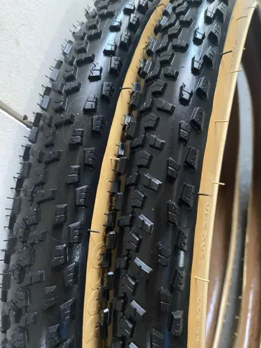 Pneus de Bicicleta 26x2.10