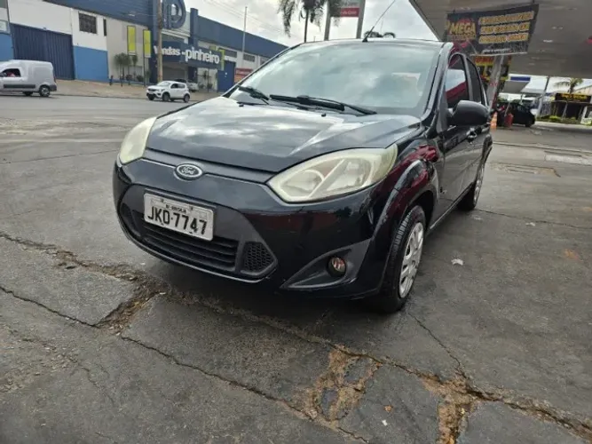 Ford Fiesta SE 1.6 8V Flex 5P 2014