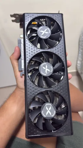 Placa de vídeo RX 7600 Triplo Fan