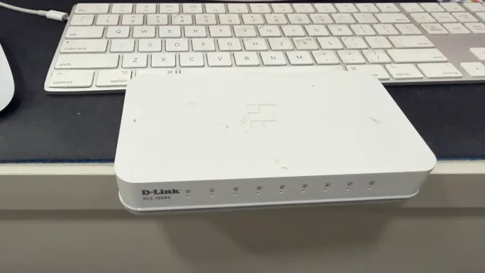 Switch Dlink 8 portas  DES 1008A