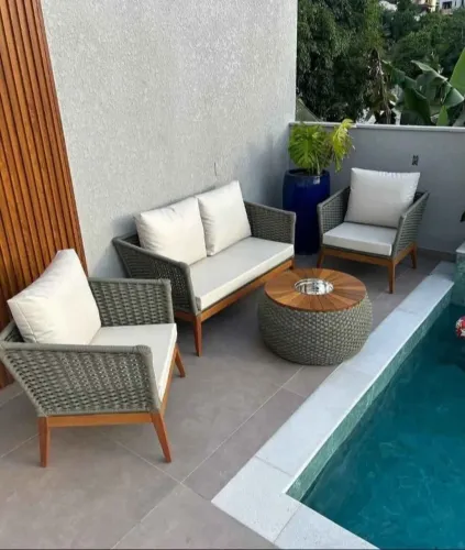 Conjunto Sofá e Poltronas para Área Externa espreguiçadeira jogo de mesa chaise