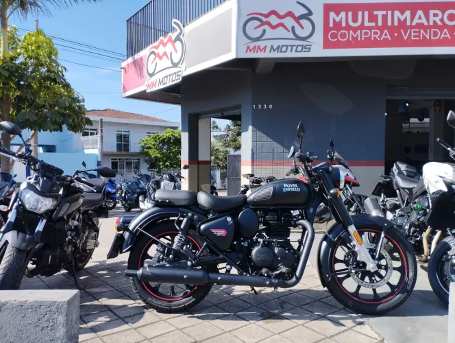Royal Enfield Classic 350 Dark 2024