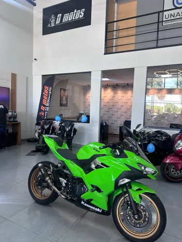 Ninja 400