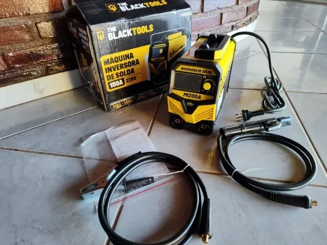 Máquina De Solda Inversora Eletrodo 150a Elétrica Mma 220v Amarelo