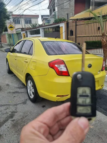 Lifan 530 Talent 1.5 Lindo Carro, Motor batendo Mas carro andando