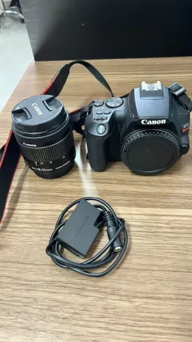 Camera Fotografica Canon SL3 DSLR - com caixa