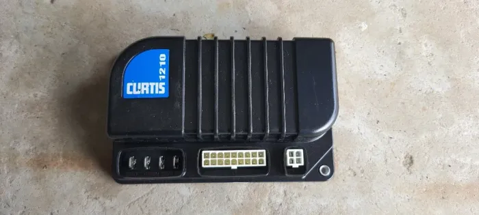 Controlador de Motor Tração DC Curtis 1210-2201 - 24V / 45A - Usado