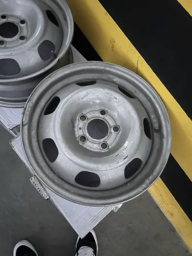 Rodas de aço aro 16 5x114, novas