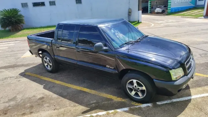 Chevrolet S10 Pick-up STD 2.8 4X2 CD TB Int.dies. 2003