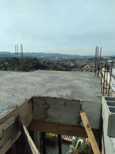 Pedreiro e pintor