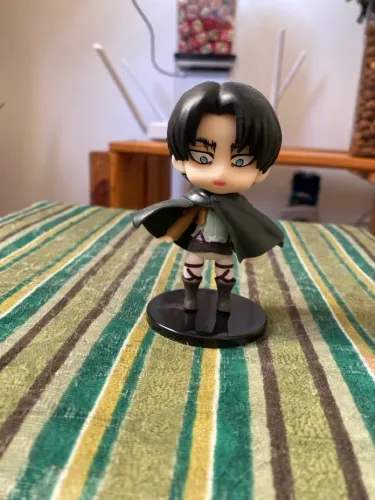 Action Figure Levi Ackerman - Attack on Titan