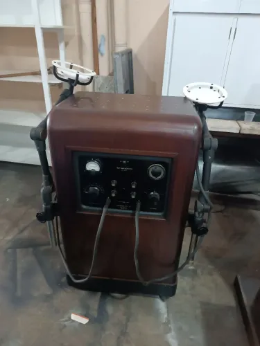 Aparelho de Fisioterapia Antigo