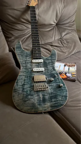 Guitarra SGT StratoCaster Deluxe Dimarzio