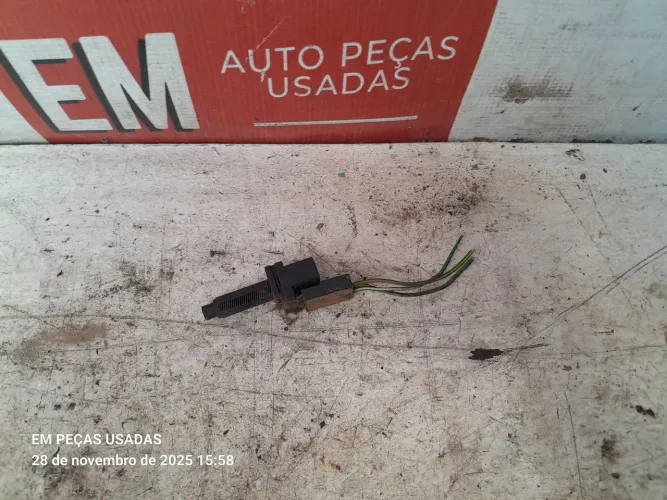 Interruptor do pedal de freio Ford fiesta sedan1.6 2005