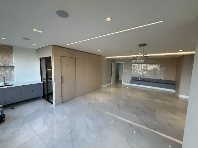 Solarium, Fino Acabamento, 3 Suítes, Projetado, Climatizado