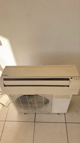 Vendo ar condicionado 9.000btus instalado 