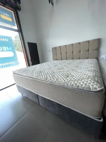 Cama Queen size de luxo alto padrão