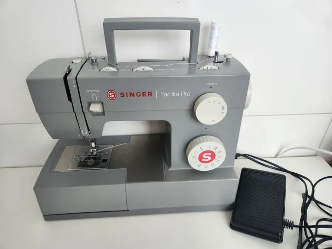 Máquina Costura Singer