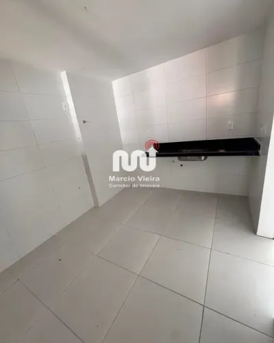 Apartamento 3 Quartos (1 suíte) - Intermares