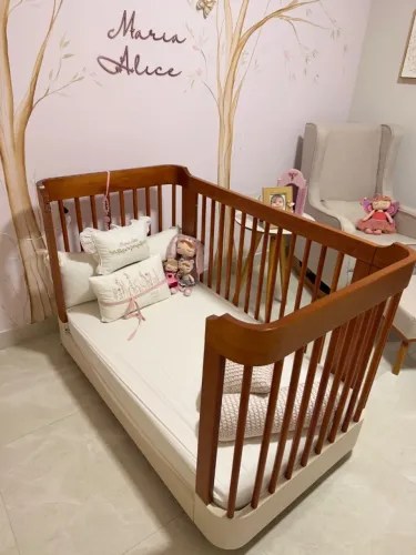 Berço matic com colchão, sem detalhes 