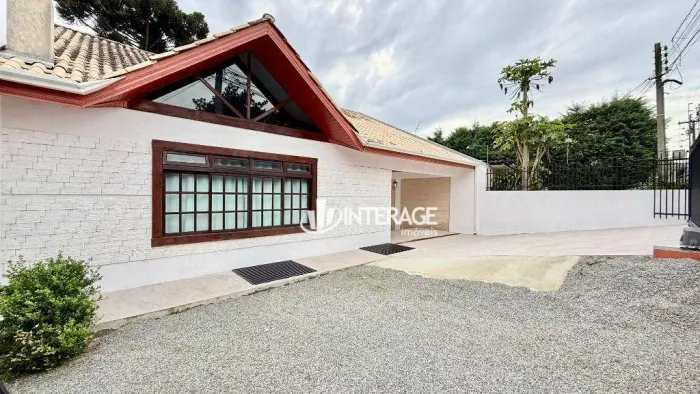 Casa com 6 dormitórios para alugar, 208 m² por R$ 8.703,00/mês - Santo Inácio - Curitiba/P