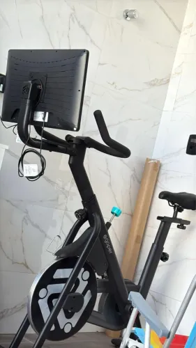 Bike Ergométrica Smart Elétrica Goper Com Tela 21 Polegadas