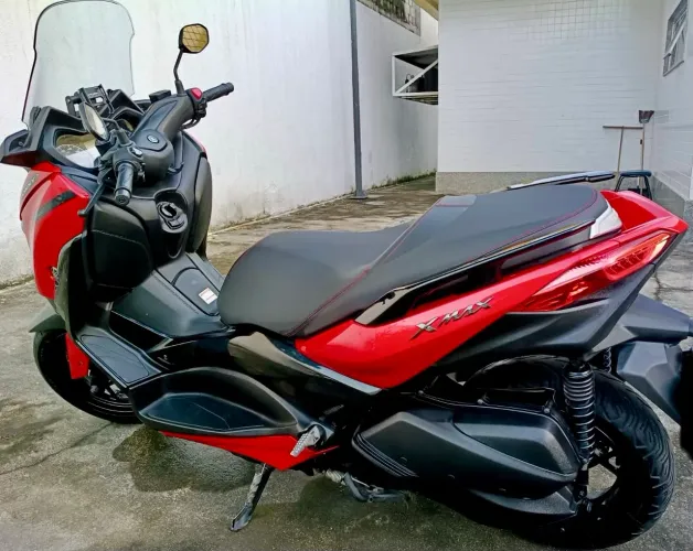 XMAX 250 -ÚNICO DONO e ORIGINAL DE FABRICA