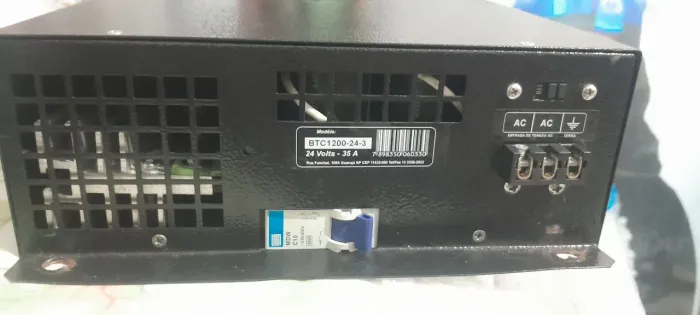 Carregador 24 volts