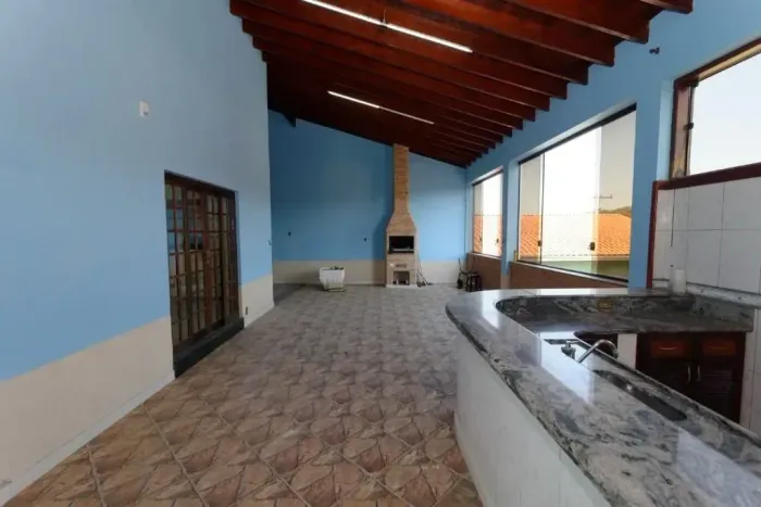 Casa com 2 dormitórios à venda, 220 m² - Chácaras Silvestre - Taubaté/SP