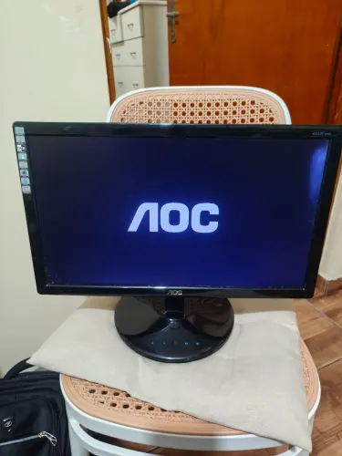 Monitor LCD 17 polegadas 