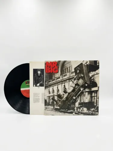 Disco de vinil original do Mr. Big - Lean Into It, lançado em 1991